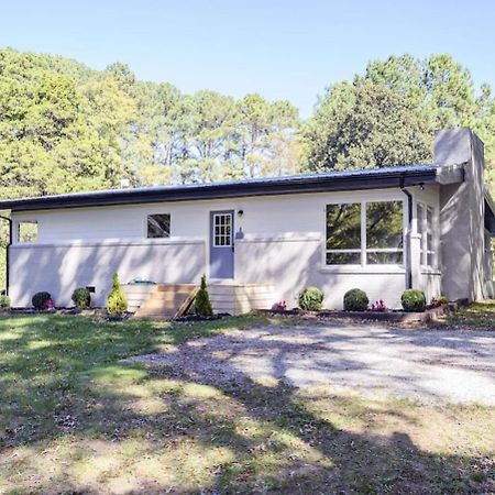 Gorgeous Renovated Home With Large & Private Lot Winchester Esterno foto