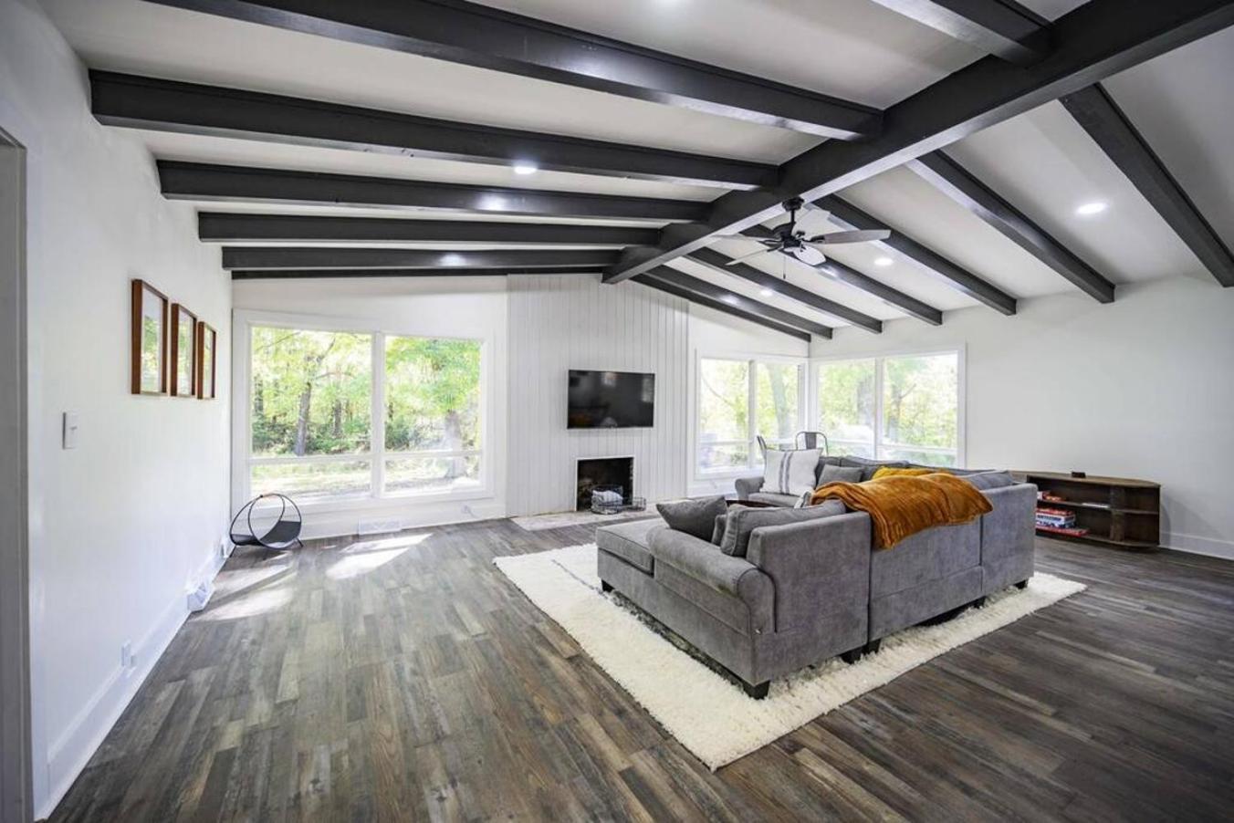 Gorgeous Renovated Home With Large & Private Lot Winchester Esterno foto